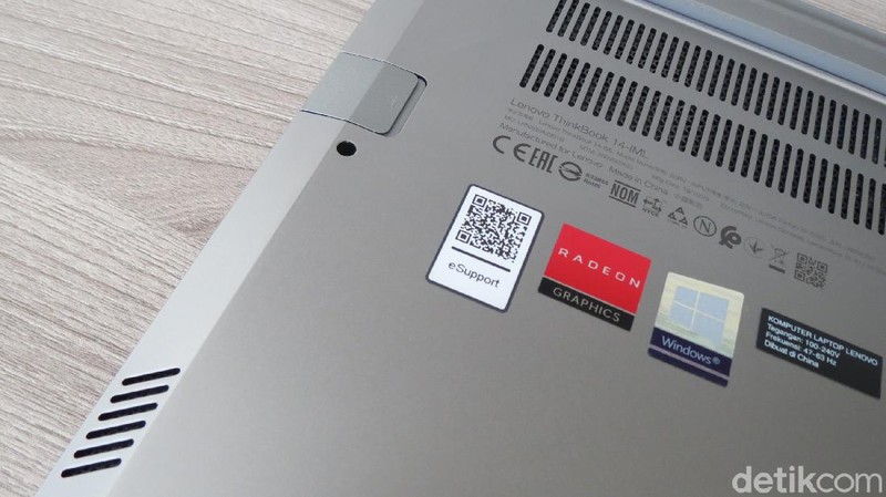 Lenovo ThinkBook 14 Berbagai Sisi