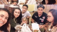 Hubungan antara Jennifer Jill dan Ajun Perwira sejak awal memang sudah menghebohkan publik lantaran perbedaan usia yang terpaut jauh. Foto: Instagram @jennifer_ipel