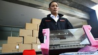 Tak hanya melakukan pencurian, para pelaku juga diketahui menggelapkan 6000 material OVP yang rencananya akan dipasang di tower BTS.