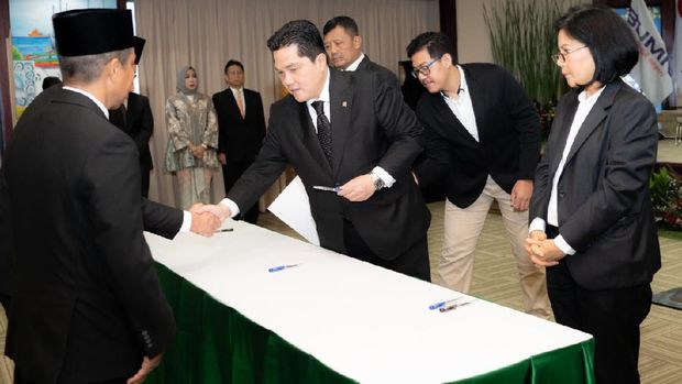 Siapa Alex Denni & Warih Sadono yang Ditarik Erick ke BUMN?