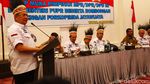 Pakai Ikat Kepala Rumbai, Pimpinan MPR Kunjungi Wamena
