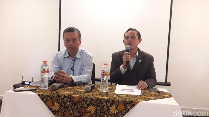 Manajer Hotel Des Indes Menteng, Darmawiharto