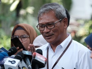 Sungguh Tak Perlu Masker Berbelalai di Tengah Antisipasi Corona