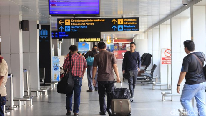 Bandar Udara Husein Sastranegara perketat pemeriksaan kesehatan penumpang