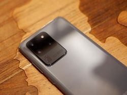 Bongkar Kotak Ponsel Samsung Harga Rp 18 Juta