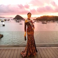 Raden Roro (Rr) Ayu Maulida Putri itulah nama lengkap Puteri Indonesia 2020 Jawa Timur. Ayu Maulida difavoritkan menang Puteri Indonesia 2020 karena deretan prestasinya di dunia modelling. Foto: Instagram @ ayumaulida97