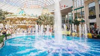 Menurut otoritas setempat, taman rekreasi berkonsep indoor itu juga memiliki dome kaca utama yang disebut beberapa kali lebih besar dari Galeries Lafayette di Paris atau dua kali German Reichstag di Berlin (dream_island_park/Instagram)
