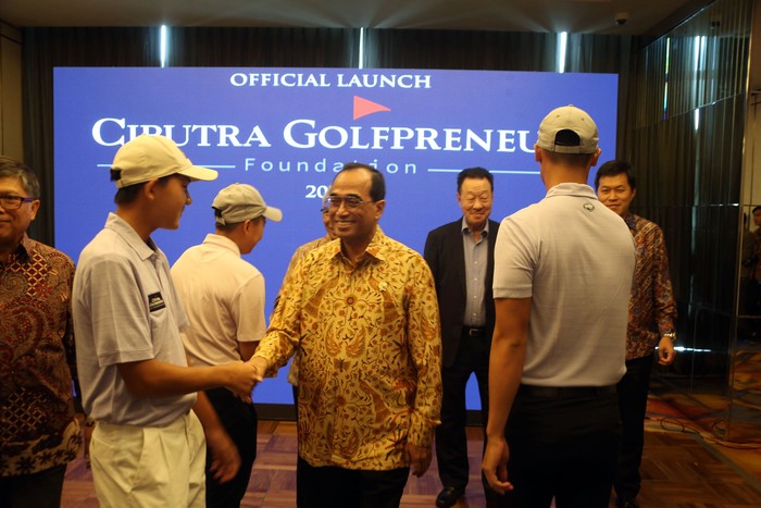 Yayasan Ciputra Golfpreneur Indonesia mendukung 10 pegolf pilihan Indonesia  untuk bisa menembus Olimpiade Tokyo 2020.