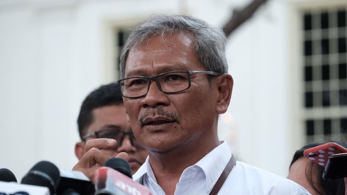 Seorang pasien suspect Corona meninggal pagi tadi di Rumah Sakit dr Hafidz (RSDH) Cianjur. Kemenkes menyatakan pasien tersebut negatif virus corona.