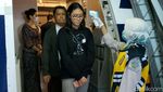 Penumpang dari Singapura dan Malaysia Diperiksa Thermo Gun