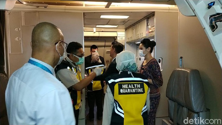 Thermal Scanner di Bandara Juanda Thermal Scanner di Bandara Juanda