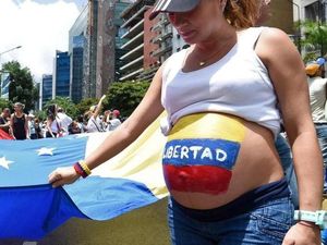 Survei Membuktikan: 83% Warga Venezuela Tak Sanggup Beli Makan