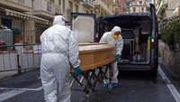 Korban tewas akibat virus corona di Italia bertambah menjadi 197 orang. Terakhir, Italia mengumumkan 49 orang tewas pada Jumat (6/3) waktu setempat. AP Photo
