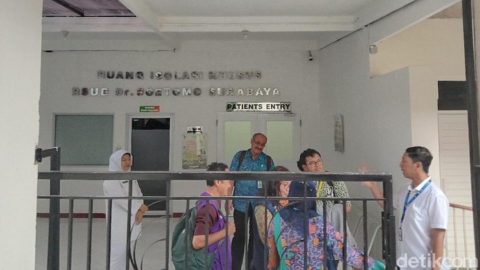 Ruang isolasi RSU dr Soetomo