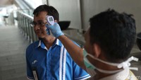Simulasi dilakukan petugas dari Badan Karantina Pertanian bersama petugas dari IPC.