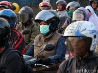 Terpopuler: Driver Ojol Pakai Masker Anti-nuklir, RX-King Rp 150 Juta