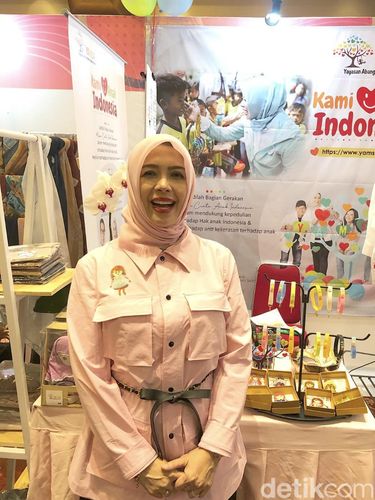 Nur Asia Urus Warung Setelah Sandiaga Uno Tak Lagi Berpolitik