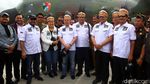 Pakai Ikat Kepala Rumbai, Pimpinan MPR Kunjungi Wamena