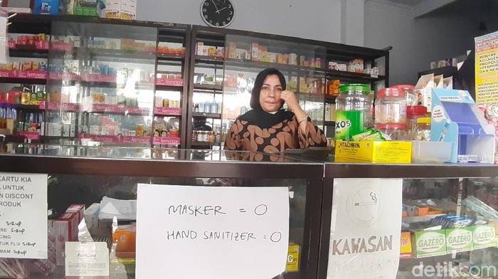 Stok masker di apotek di Sragen habis