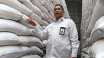 Cek Stok Beras, Buwas Kunjungi Gudang Bulog Gedebage