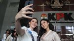 Momen Finalis Puteri Indonesia Belajar Bahaya Korupsi