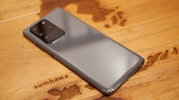 Smasung meraciknya dengan RAM 12 GB dan ROM 128. Foto: Adi Fida Rahman/detikINET