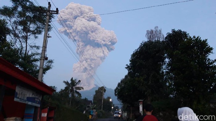 erupsi merapi, 3/2/2020