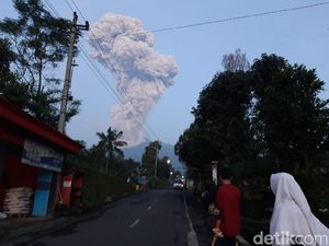 Gunung Merapi Erupsi Lagi