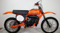 Motorcross Harley-Davidson dikatakan menggendong sistem 2 tak yang mampu menyemburkan 32 tenaga kuda. Foto: Pool (Autoevolution)
