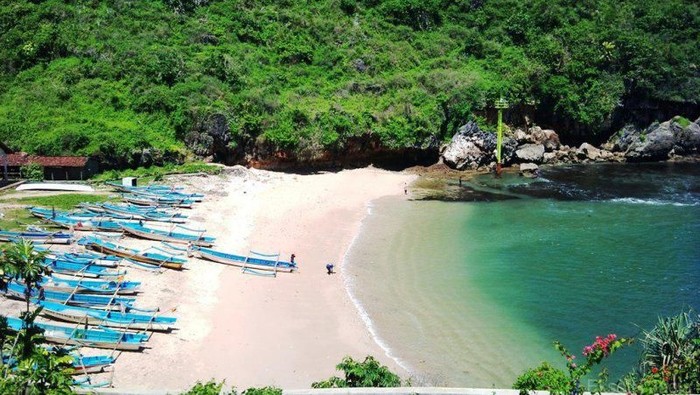 pantai gesing