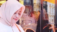 Nama Fahira Idris disebut-sebut setelah cuitan soal virus corona yang kemudian dinyatakan hoax. Fahira juga dikabarkan tengah dipolisikan karena postingannya ini. Foto: instagram @fahiraidris