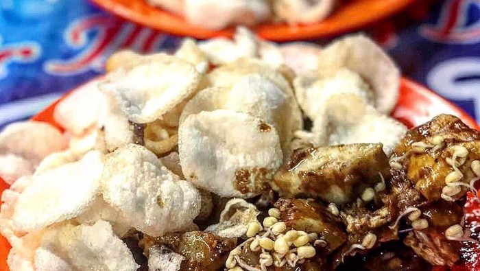 tahu tek surabaya