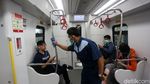 LRT Jakarta Dibersihkan Antisipasi Penyebaran Corona