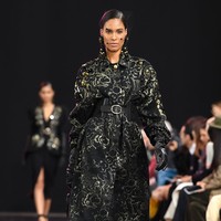 Elie Saab menampilkan koleksi busana musim gugur di Paris Fashion Week 2020, Paris, Prancis, Sabtu [29/2/2020]. Photo by Pascal Le Segretain/Getty Images.
