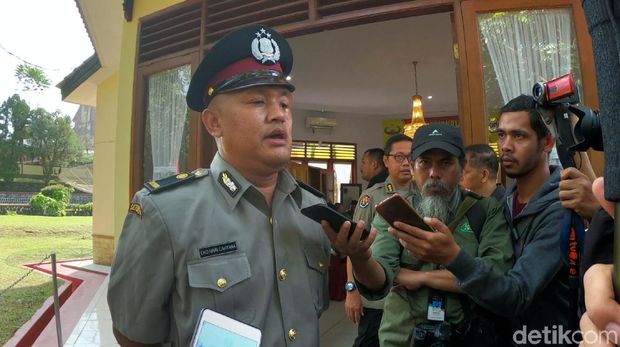 Cerita Haru Polisi Difabel Lanjutkan Pendidikan Perwira di Sukabumi