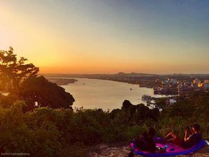 Puncak Selili, Inikah Spot Sunset Terindah di Samarinda?