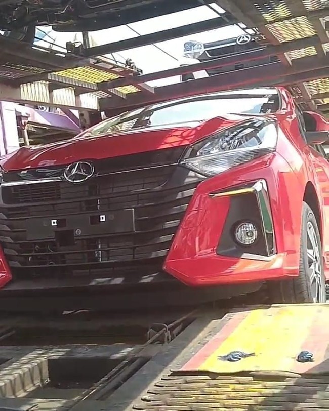 Terpopuler: Trio Mobil China Dobrak Dominasi Jepang, BeAT Kejar RX King Jambret