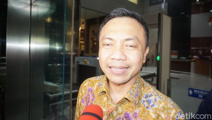 Rahmat Santoso, adik ipar eks Sekretaris Mahkamah Agung (MA) Nurhadi