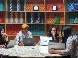 DANA Optimalkan Gen Z untuk Berinovasi Wujudkan Indonesia Tanpa Tunai
