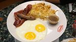 Yummy! Mencicipi Slamburger dan Banana Cream Pancake ala Amerika