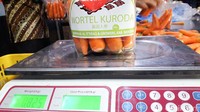 Harga wortel kuroda sekitar Rp 6.000 per kilogram, sedangkan wortel lokal hanya sekira Rp 3.000 per kilogram.