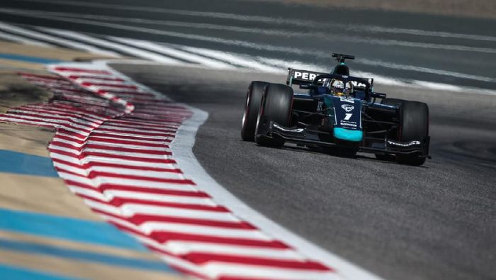 Sean Gelael Pebalap DAMS Sean Gelael finis kesembilan di hari ketiga tes pramusim F2 Bahrain