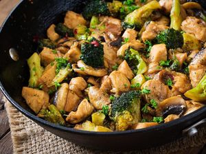 Menu Harian Ramadhan ke-7 : Sahur hingga Berbuka dengan Menu Serba Ayam