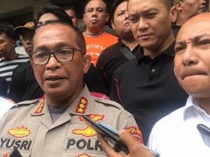 Sidak ke Pasar Pramuka, Polisi Temukan Masker Tak Sesuai Standar Medis