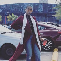 Dengan dia, kamu dapat menyelesaikan sunnah (menikah). Hidupmu dengannya akan menjadi surga, tambah Asayel Slay di lagunya itu.Foto: Instagram @asayelslay