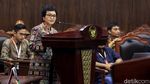 Pakar Hukum hingga Ahli Filsafat Bersaksi di Sidang Uji Formil UU KPK