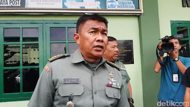 TNI AD Naikkan Pangkat Serka Iskandar yang Gugur saat Halau Gajah Ngamuk