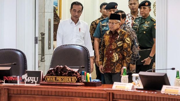 Jokowi menargetkan angka kemiskinan ekstrem hilang di tahun 2024.