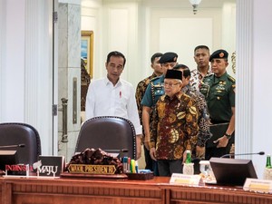 Ngabalin: Jokowi Gelar Ratas Bahas RS Corona Rabu 11 Maret