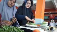 Melalui Kementerian Pertanian bersama dengan Japan International Cooperation Agency (JICA) melakukan proyek kerjasama kemitraan yang dinamakan Proyek IJHOP4. Proyek ini bertujuan untuk memodernisasi sistem produksi dan distribusi produk pertanian. 